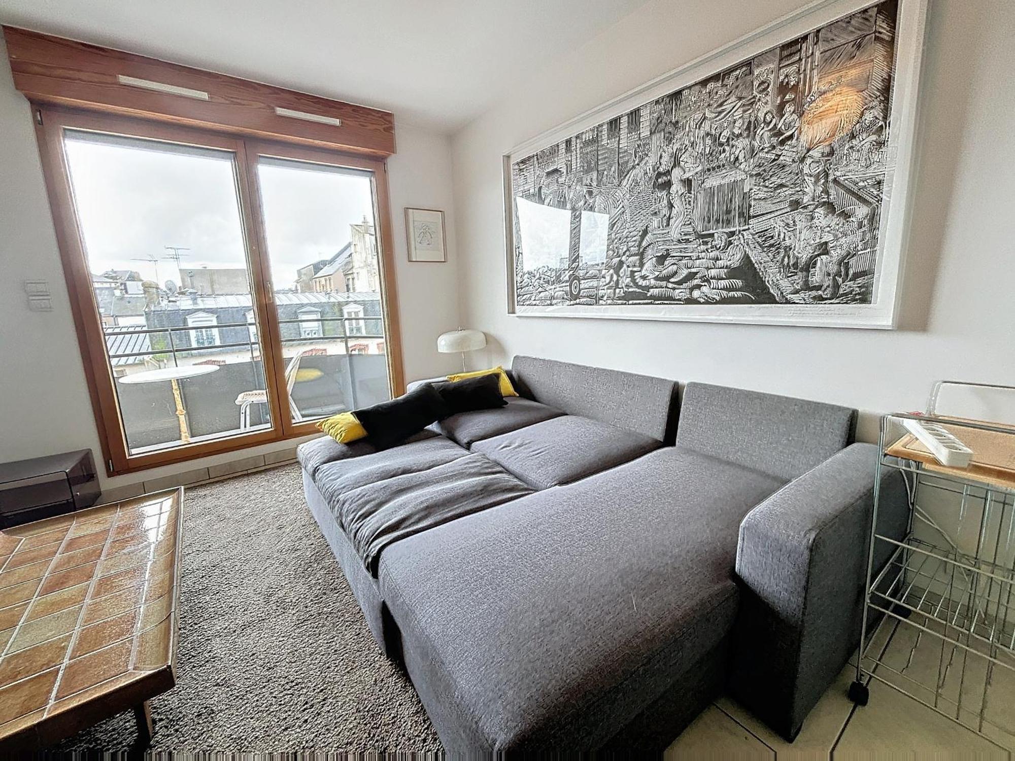 Avec Balcon Et Parking A 50m De La Plage, Centre De - Fr-1-361-337 Granville